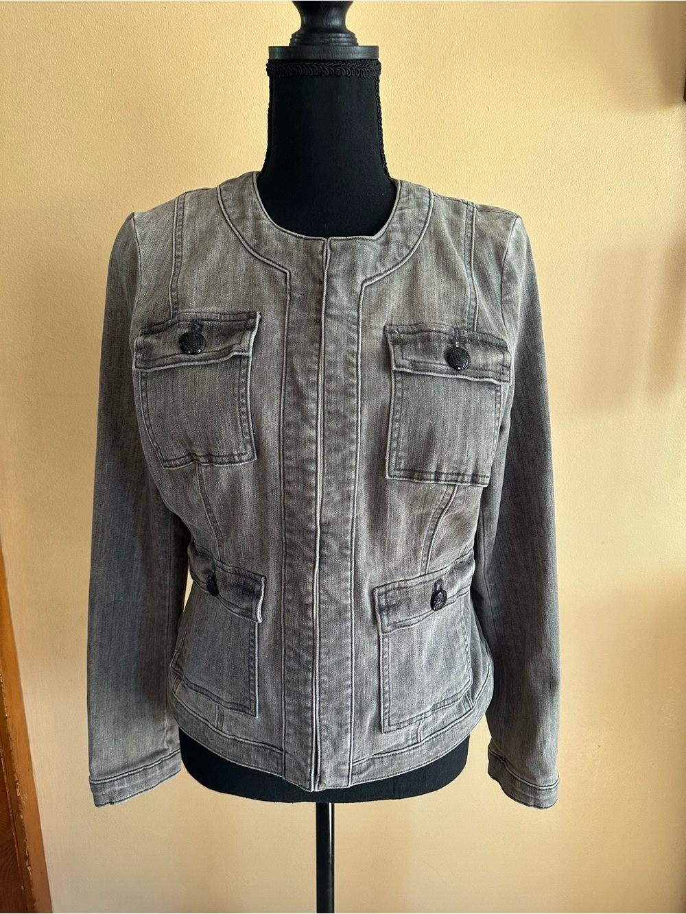 WHBM Stylist Jacket grey denim hook and eye closure women’s size 8